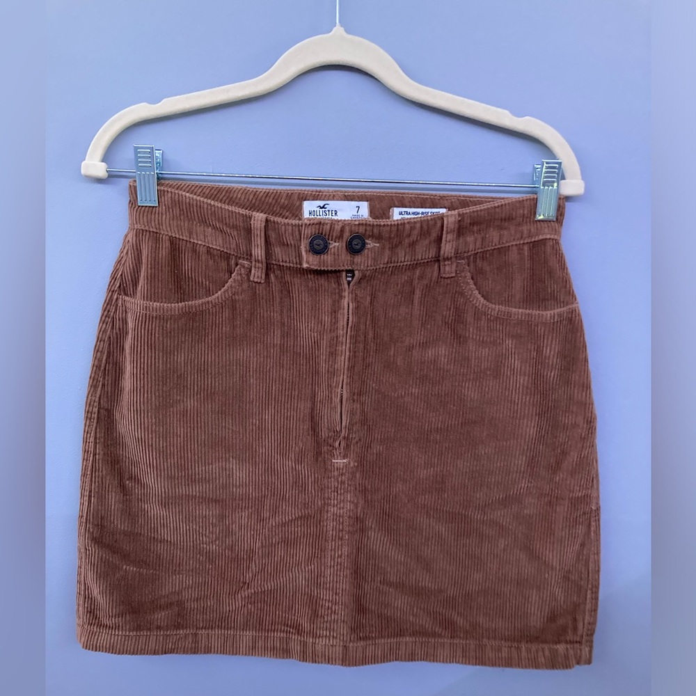 Hollister Ultra High-Rise Brown Corduroy Skirt
